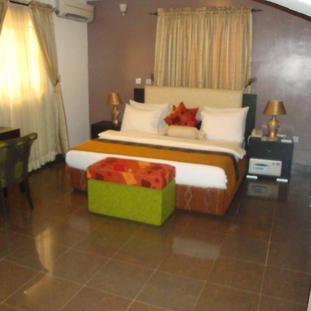Suru Express Hotel Gra Lagos Exteriér fotografie
