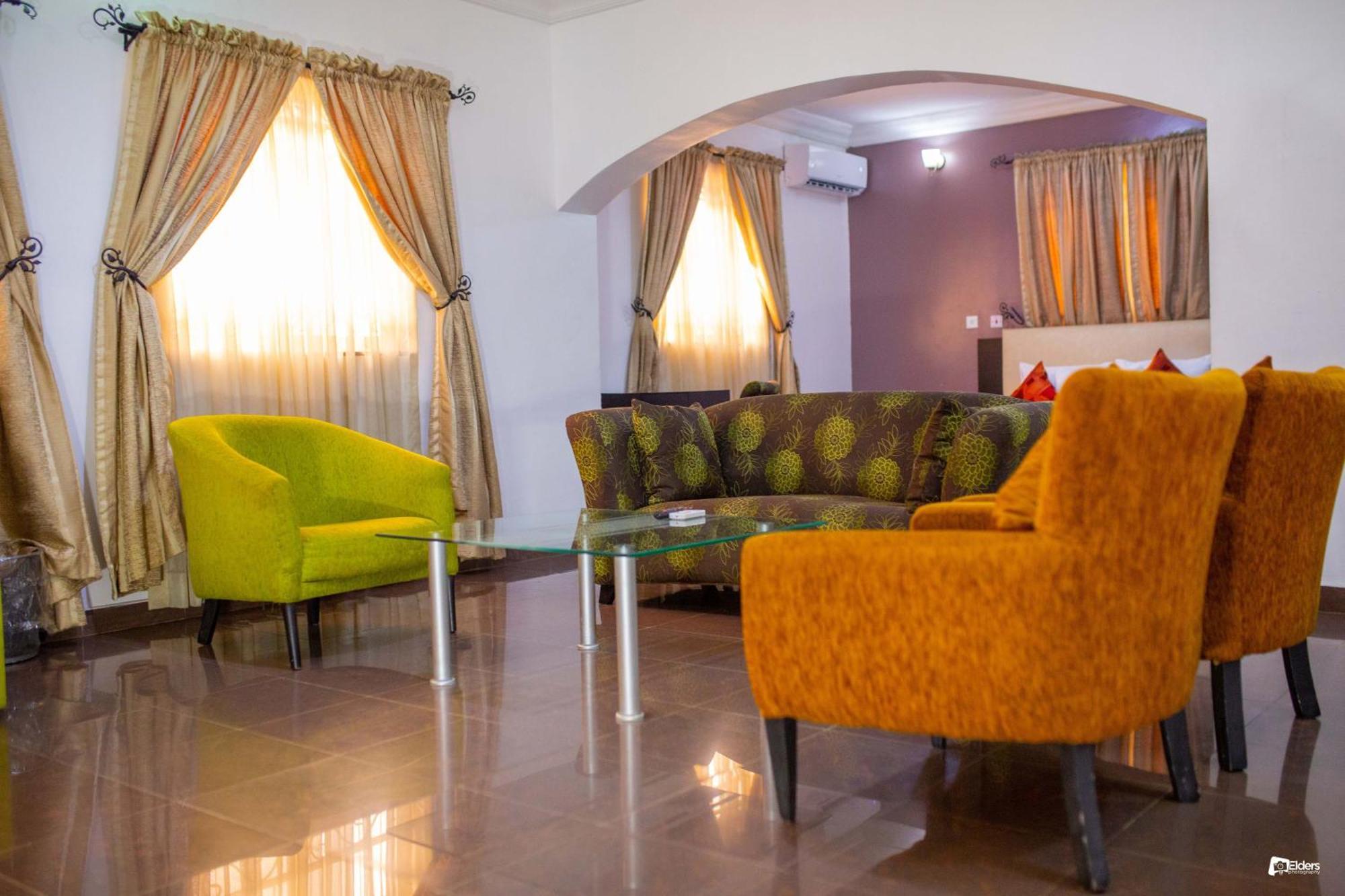 Suru Express Hotel Gra Lagos Exteriér fotografie