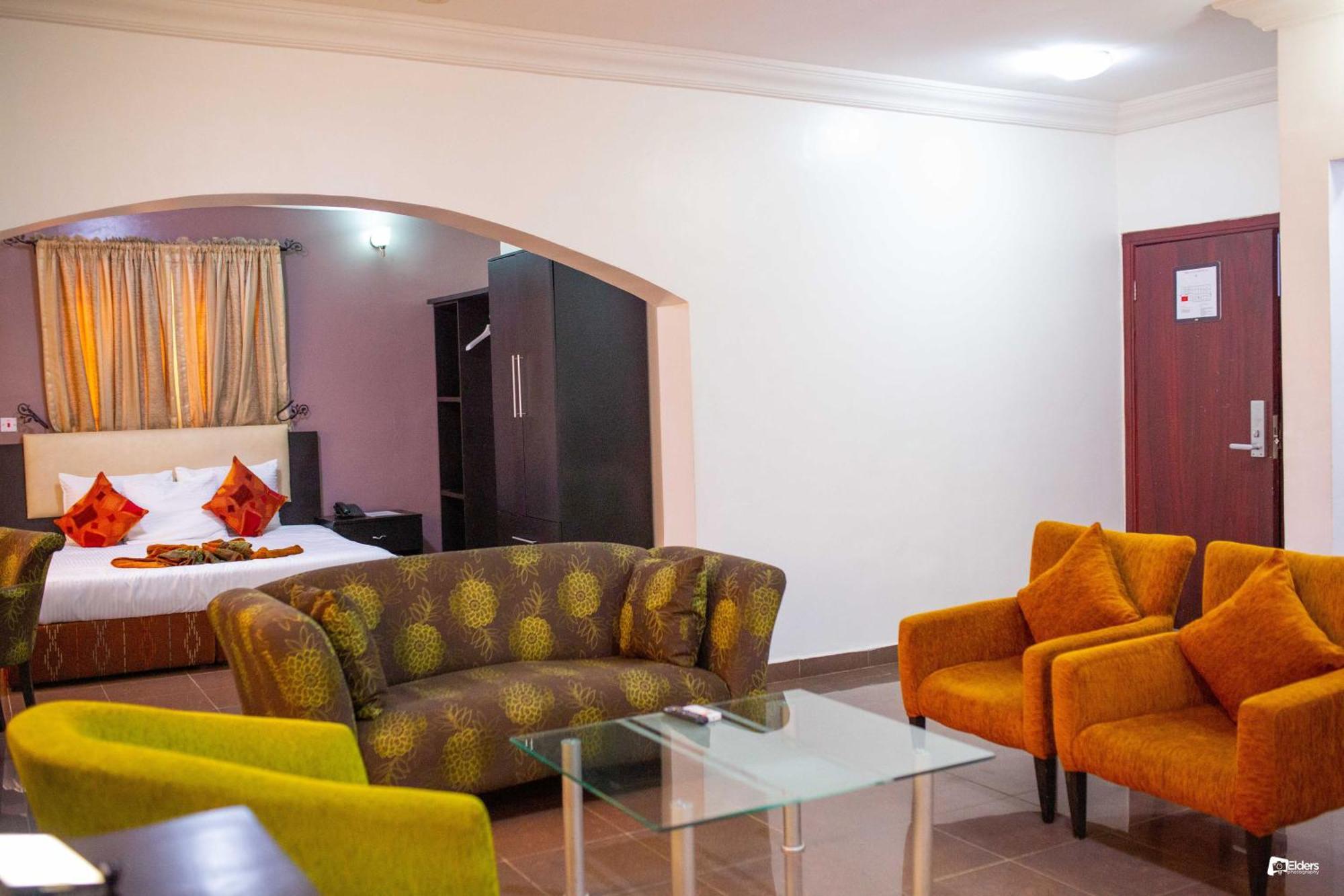 Suru Express Hotel Gra Lagos Exteriér fotografie
