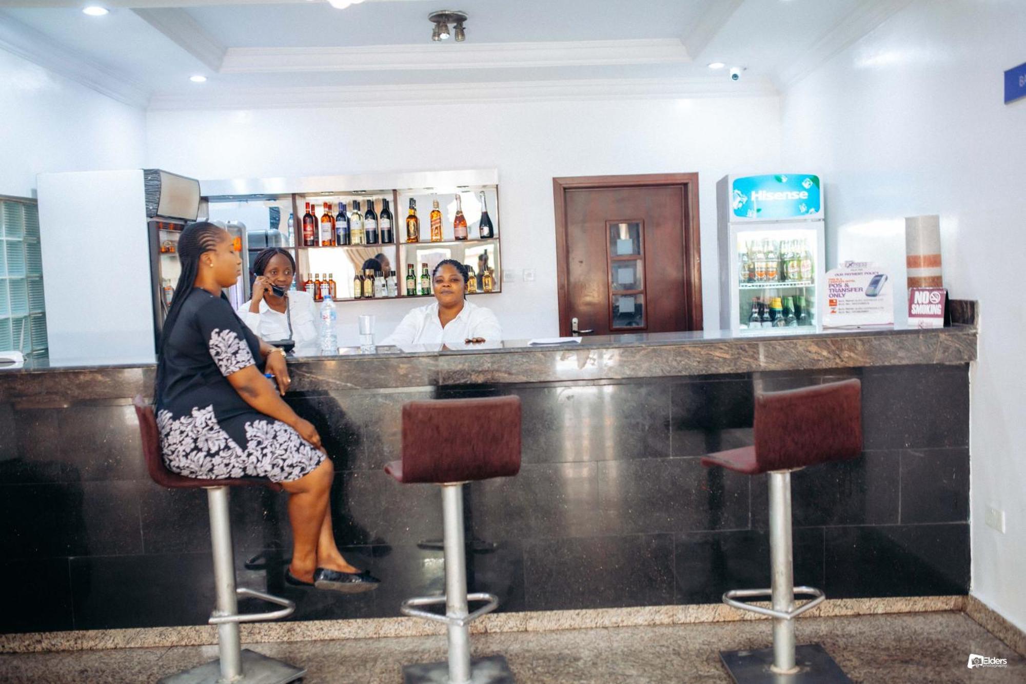 Suru Express Hotel Gra Lagos Exteriér fotografie